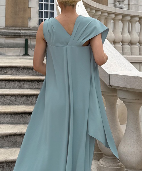 JENNE(ジェンヌ)の「ワンショルダードレス(ワンピース・レディース・ブラック/スモーク・LARGE/MEDIUM/SMALL)」の16枚目の写真