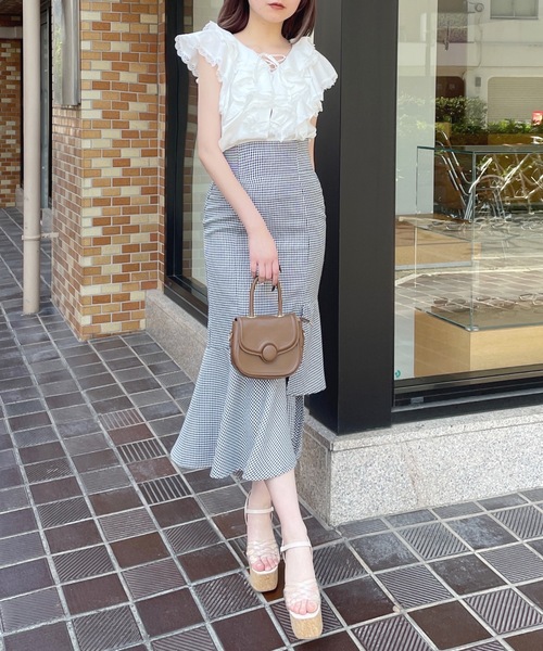 one way（ワンウェイ）の「ノースリーブラッフルブラウス（シャツ/ブラウス・レディース・アイボリー/ホワイト/ブラック・FREE）」の9枚目の写真