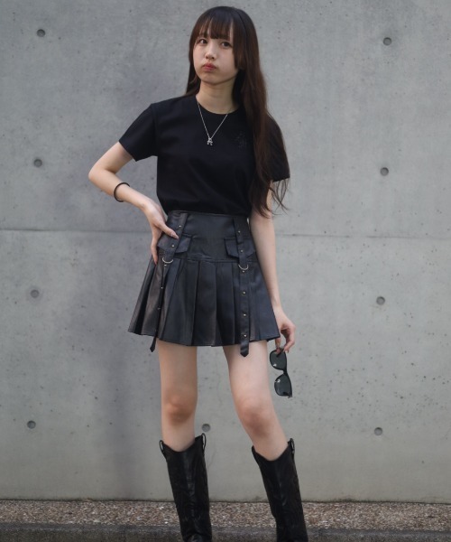 3サイズ展開 / レディース 》ベルト レザープリーツスカート（スカート