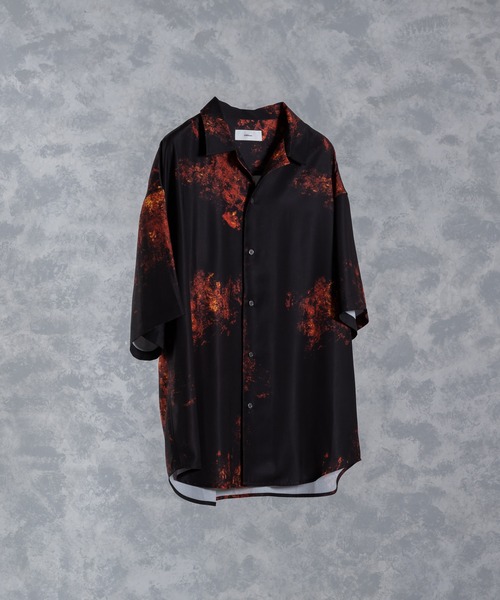 ADRER(アドラー)の「半袖シャツ(シャツ/ブラウス・メンズ・ブラック×ゴールド・LARGE)」の2枚目の写真