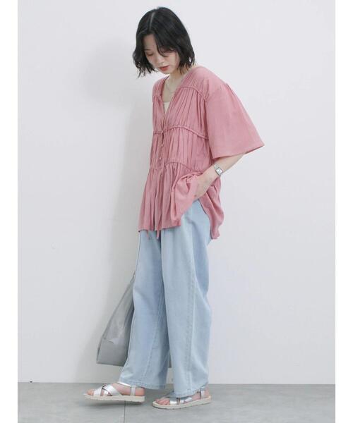 Samansa Mos2 blue（サマンサモスモスブルー）の「【ふっくらクッション】クロスベルトサンダル（サンダル・レディース・ブラック/シルバー/ブラウン・L/M）」の13枚目の写真