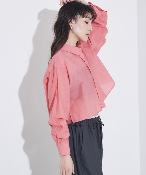 qualite（カリテ）の「コットンシアークロップドシャツ/シアーシャツ/夏服/羽織り（シャツ/ブラウス・レディース・ピンク/モスグリーン/オフホワイト/チャコールグレー・フリー）」の6枚目の写真