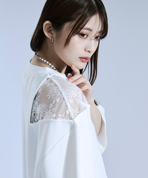 Ellno Loset(エルノロゼット)の「ショルダーレースカットアウトTシャツ(Tシャツ/カットソー・メンズ・ブラック/オフホワイト/ブルー系その他・LARGE/MEDIUM/SMALL)」の8枚目の写真