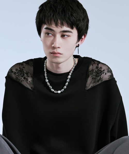 Ellno Loset(エルノロゼット)の「ショルダーレースカットアウトTシャツ(Tシャツ/カットソー・メンズ・ブラック/オフホワイト/ブルー系その他・LARGE/MEDIUM/SMALL)」の15枚目の写真