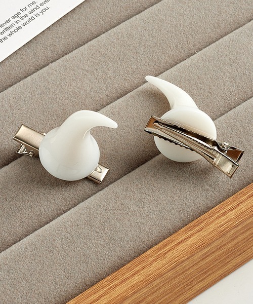 ホワイトのヘアピン　レザー　（湯~カ） CASABLANCA 2x6 Rectangle Zellige | Zia Tile