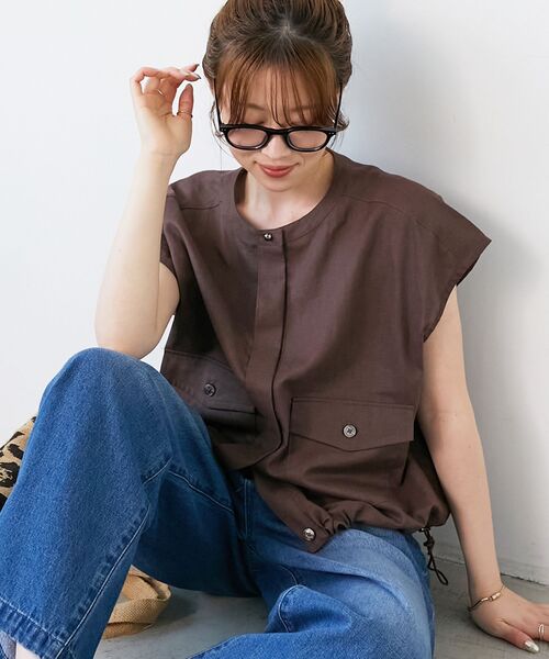 le.coeurblanc ウール100% ウッドボタンの長袖ニット　38 le.coeurblanc ウール100% ウッドボタンの長袖ニット 38