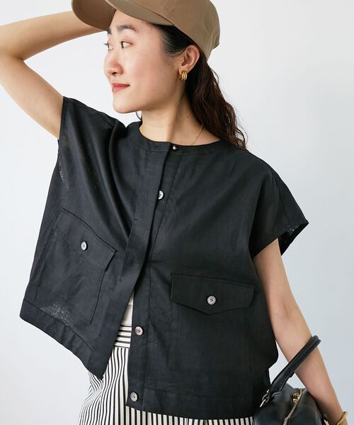 le.coeur blanc（ルクールブラン）の「《手洗い可能》コットン麻ノーカラーシャツジャケット（ノーカラージャケット・レディース・ベージュ/ブラウン/ブラック・38）」の2枚目の写真