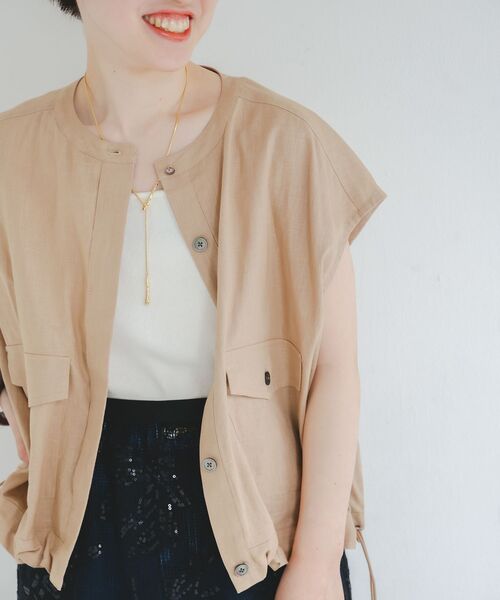 le.coeur blanc（ルクールブラン）の「《手洗い可能》コットン麻ノーカラーシャツジャケット（ノーカラージャケット・レディース・ベージュ/ブラウン/ブラック・38）」の15枚目の写真