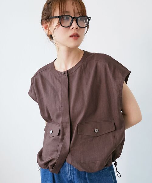 le.coeur blanc（ルクールブラン）の「《手洗い可能》コットン麻ノーカラーシャツジャケット（ノーカラージャケット・レディース・ベージュ/ブラウン/ブラック・38）」の17枚目の写真