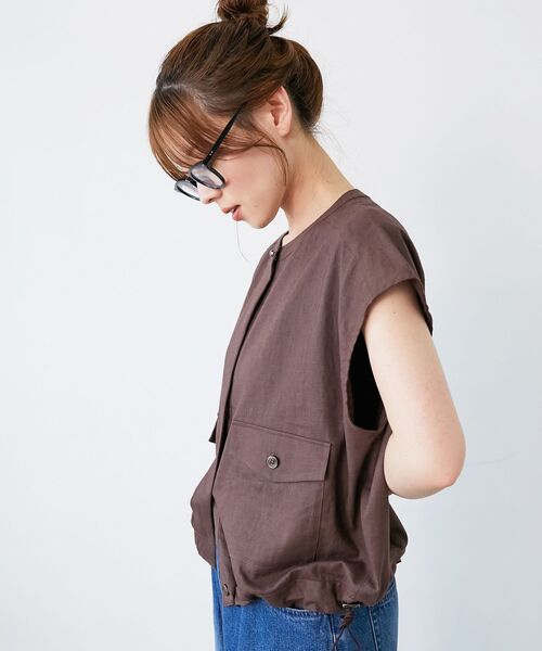 le.coeur blanc（ルクールブラン）の「《手洗い可能》コットン麻ノーカラーシャツジャケット（ノーカラージャケット・レディース・ベージュ/ブラウン/ブラック・38）」の22枚目の写真