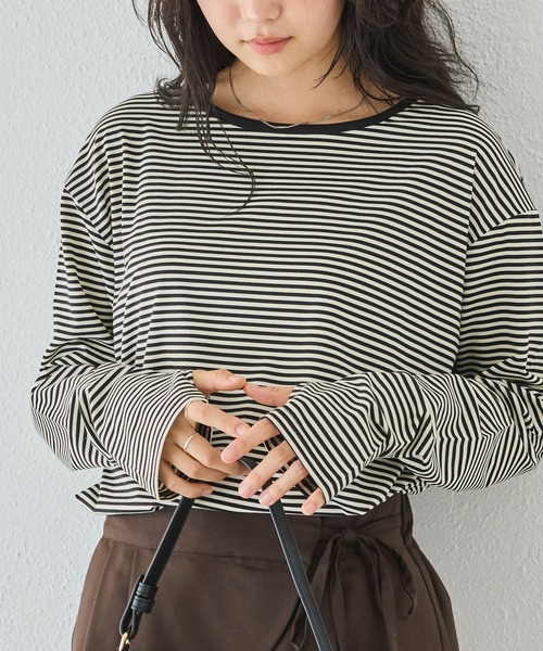 LAVEANGE（ラビアンジェ）の「ボーダーフィンガーホールプルオーバー（Tシャツ/カットソー・レディース・ネイビー/ブラック・5L/M/LL/3L/4L）」の2枚目の写真