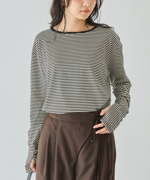 LAVEANGE（ラビアンジェ）の「ボーダーフィンガーホールプルオーバー（Tシャツ/カットソー・レディース・ネイビー/ブラック・5L/M/LL/3L/4L）」の6枚目の写真