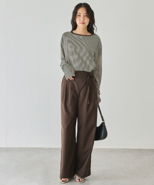 LAVEANGE（ラビアンジェ）の「ボーダーフィンガーホールプルオーバー（Tシャツ/カットソー・レディース・ネイビー/ブラック・5L/M/LL/3L/4L）」の10枚目の写真