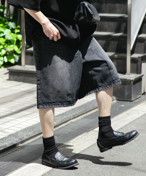 SENSE OF PLACE by URBAN RESEARCH（センスオブプレイスバイアーバンリサーチ）の「ダブルニーワイドデニムショーツ（その他パンツ・メンズ・インディゴブルー/ブラック・MEDIUM/LARGE）」の6枚目の写真