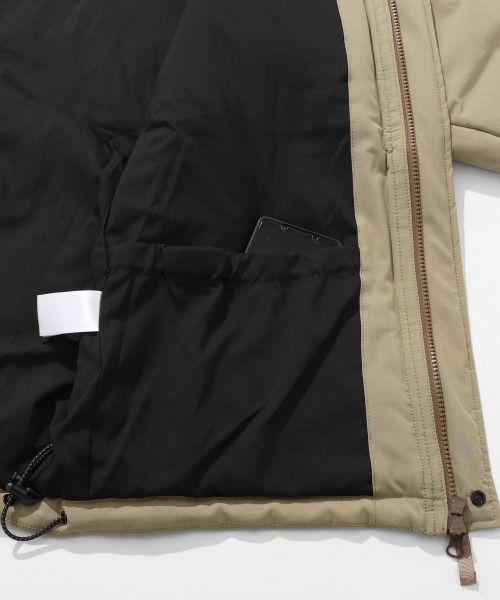 KRIFF MAYER（クリフメイヤー）の「【軽撥水・防汚】中綿アクティブフードジャケット（マウンテンパーカー・メンズ・ブラック/ベージュ・MEDIUM/LARGE/X-LARGE）」の18枚目の写真