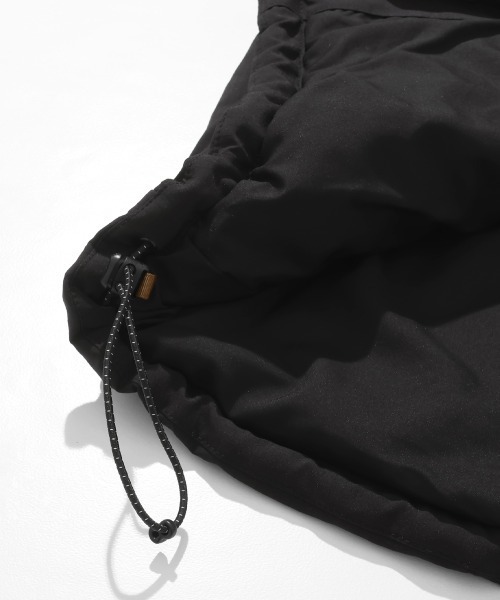 KRIFF MAYER（クリフメイヤー）の「【軽撥水・防汚】中綿アクティブフードジャケット（マウンテンパーカー・メンズ・ブラック/ベージュ・MEDIUM/LARGE/X-LARGE）」の7枚目の写真