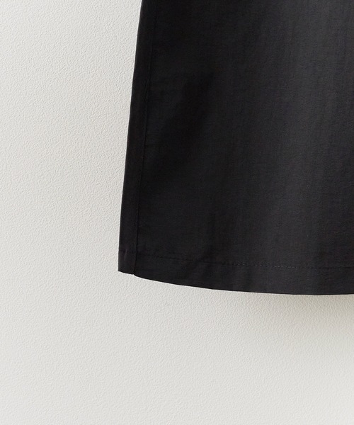 Theater code(シアターコード)の「Nylon pants with embroidery design / 刺繍デザイン ナイロンパンツ(その他パンツ・レディース・ブラック/ライトグレー・L/M)」の12枚目の写真