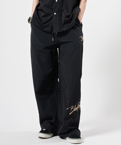 セール】Nylon pants with embroidery design / 刺繍デザイン ナイロン