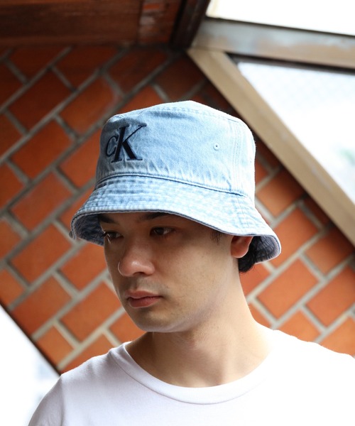 Calvin Klein(カルバン・クライン)の「CALVIN KLEINデニムバケットハット(ハット・メンズ・ブルー系その他・FREE)」の3枚目の写真