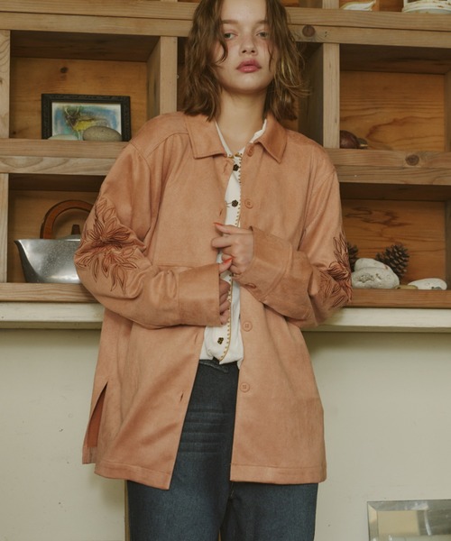 Unitage（ユニテージ）の「刺繍スウェードシャツジャケット（その他