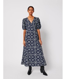 Kaleidoscope pattern evase v-neck dress