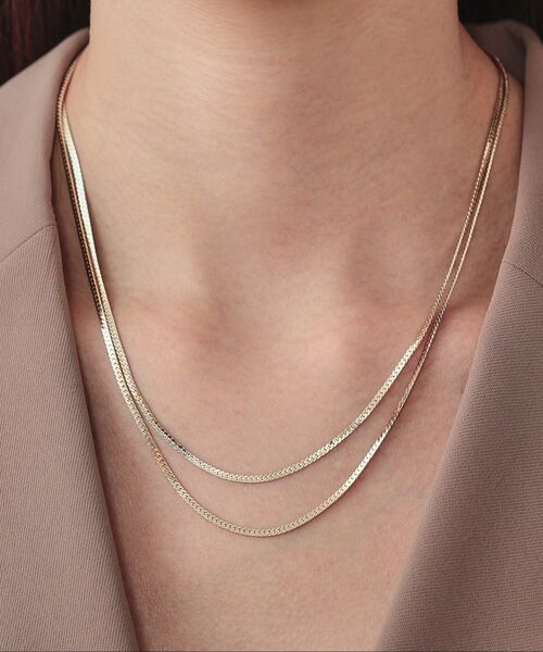 INDIVI(インディヴィ)の「レイヤードチェーンネックレス(ネックレス・レディース・シルバー/ゴールド・00)」の2枚目の写真