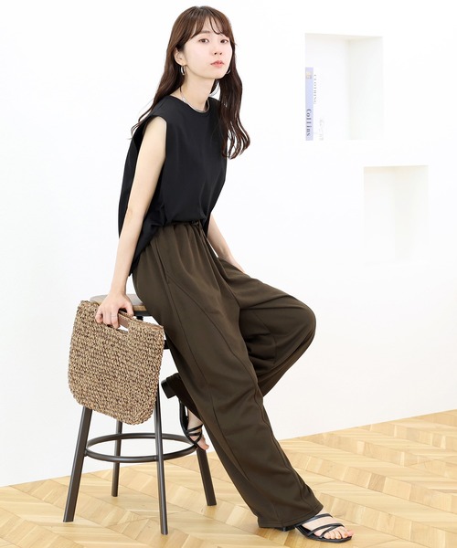 Aletta vita(アレッタビータ)の「T/Cミニ裏毛ドロストカーブパンツ(その他パンツ・レディース・ブラウン/オフホワイト・FREE)」の4枚目の写真