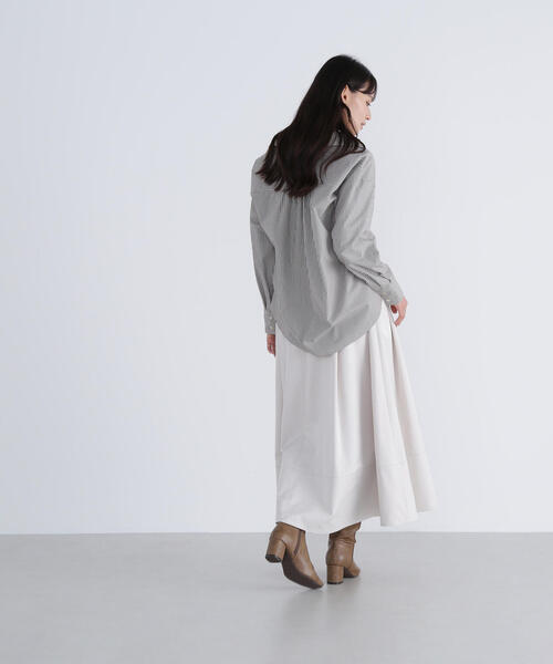 NATURAL BEAUTY BASIC(ナチュラルビューティーベーシック)の「◇ゴールドボタンフォルムシャツ(シャツ/ブラウス・レディース・ブラウン系その他/ワイン/ベージュ・FREE)」の8枚目の写真