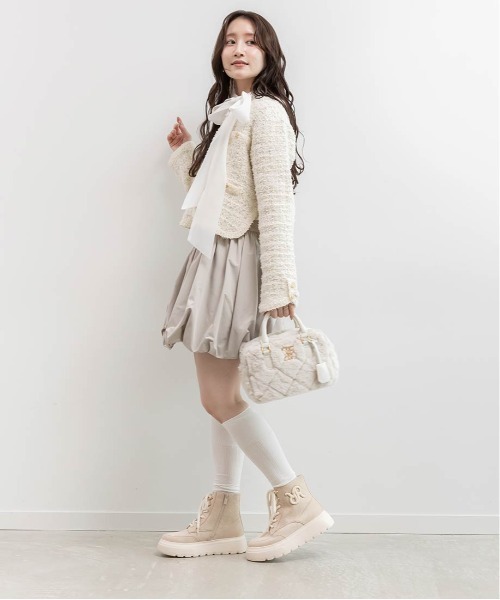 RANDA（ランダ）の「2WAY ファーキルティングボストンバッグ（ハンドバッグ・レディース・ベージュ/アイボリー/グレー・FREE）」の6枚目の写真