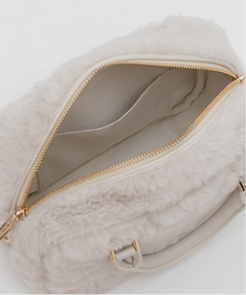 RANDA（ランダ）の「2WAY ファーキルティングボストンバッグ（ハンドバッグ・レディース・ベージュ/アイボリー/グレー・FREE）」の17枚目の写真