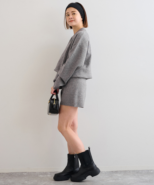 U by SPICK&SPAN（ユーバイスピックアンドスパン）の「えり付きニットロンパース（つなぎ/オールインワン・レディース・ライトグレー/アイボリー・FREE）」の12枚目の写真