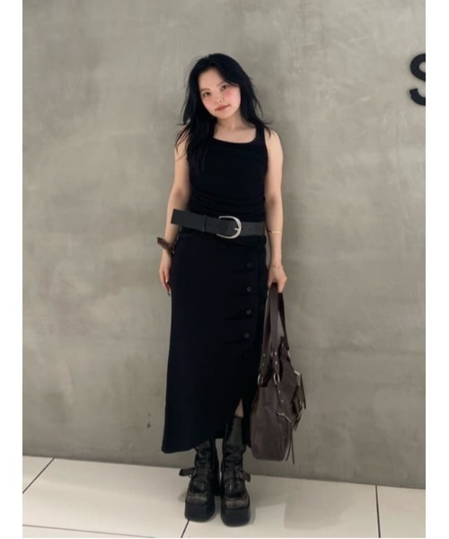 THROW by SLY（スローバイスライ）の「THROW DRAPE DESIGN TANK TOP ドレープデザイン タンクトップ 夏服 秋服（タンクトップ・レディース・ブラウン/ブラック・FREE）」の16枚目の写真