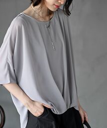 カットレイヤード裾タックシフォンブラウス