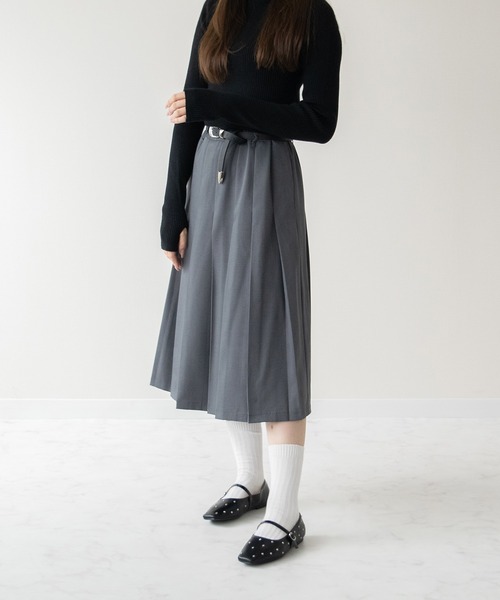 Bridget Birkin(ブリジットバーキン)の「【Bridget Birkin】ドットビジューメリージェーンシューズ(551541)(パンプス・レディース・シルバー/ブラック・22.5/23/23.5/24.5/24)」の12枚目の写真