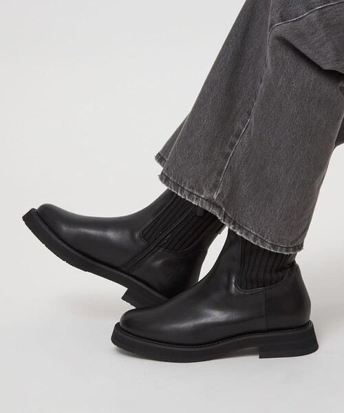 green label relaxing（グリーンレーベルリラクシング）の「ストレッチ ショートブーツ / サイドゴア 撥水（ブーツ・レディース・ブラック・M/L/XL/S）」の2枚目の写真