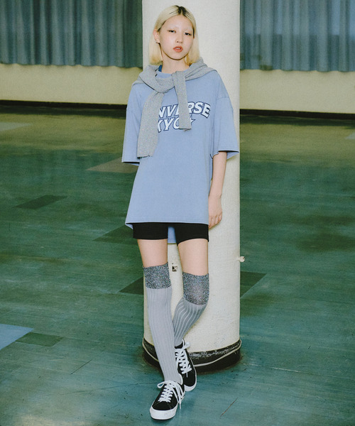 CONVERSE TOKYO(コンバーストウキョウ)の「STAR★ GLITTER RIB KNEE-HIGH SOX(ソックス/靴下・レディース・ベージュ/ブラック/グレー・FREE)」の10枚目の写真