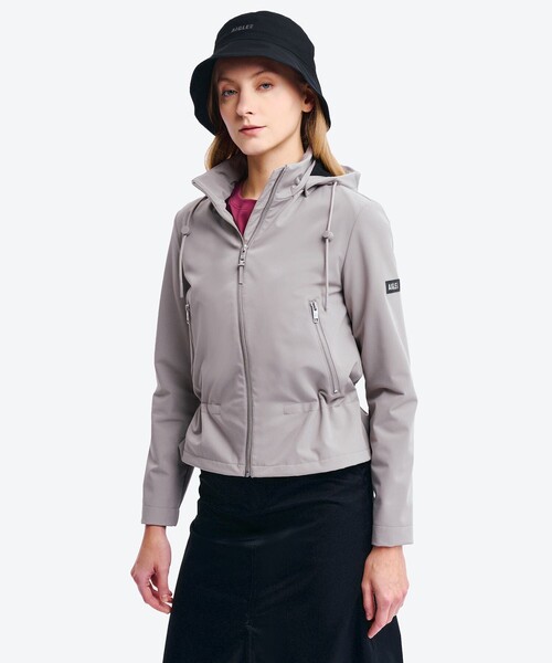 AIGLE(エーグル)の「ソフトシェル ストレッチ 撥水 通気性 3レイヤージャケット(マウンテンパーカー・レディース・ブラック/グレー・36/40/38)」の11枚目の写真