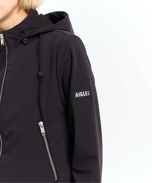 AIGLE(エーグル)の「ソフトシェル ストレッチ 撥水 通気性 3レイヤージャケット(マウンテンパーカー・レディース・ブラック/グレー・36/40/38)」の19枚目の写真