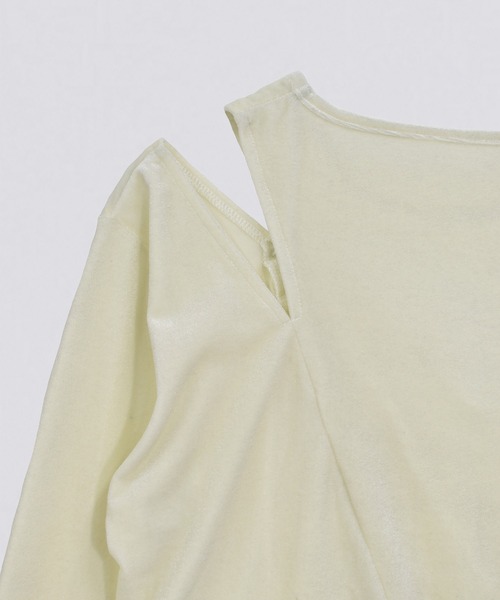 kiehtova（キエトヴァ）の「【kiehtova】VELOR SLIT GATHER TOPS/ベロア スリット ギャザー トップス KTWR46（Tシャツ/カットソー・レディース・ホワイト/ピンク/ブラック・FREE）」の16枚目の写真