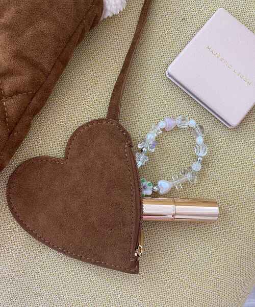 MAJESTIC LEGON（マジェスティックレゴン）の「ハートポーチセットキルティングバッグ（ショルダーバッグ・レディース・キャメル/ブラック・FREE）」の14枚目の写真