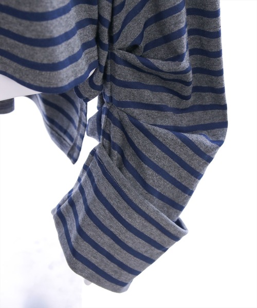 CLEAR BASIC（クリアベーシック）の「オーバーサイズボーダーカットソー［大人 カジュアル 着回し力抜群］（Tシャツ/カットソー・レディース・グレー/チャコールグレー/アイボリー・F）」の15枚目の写真