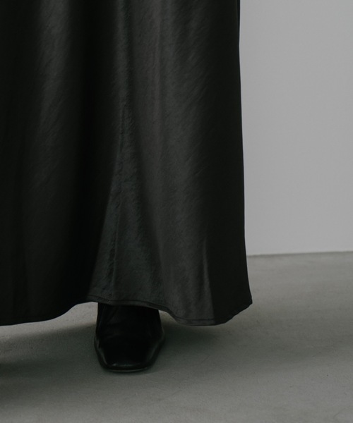 DRWCYS（ドロシーズ）の「サテンナロースカート（スカート・レディース・ブラック/グレー・SMALL/MEDIUM）」の13枚目の写真