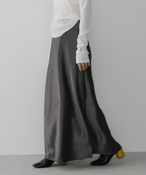 DRWCYS（ドロシーズ）の「サテンナロースカート（スカート・レディース・ブラック/グレー・SMALL/MEDIUM）」の16枚目の写真