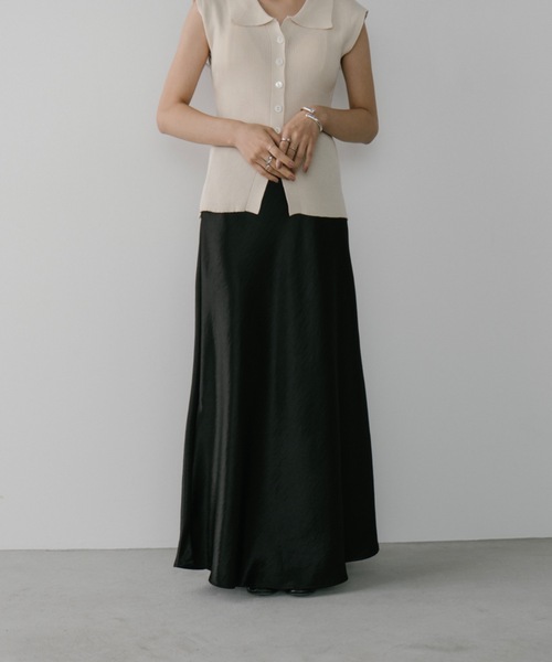 DRWCYS（ドロシーズ）の「サテンナロースカート（スカート・レディース・ブラック/グレー・SMALL/MEDIUM）」の5枚目の写真