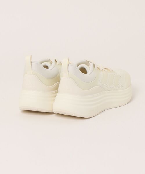 adidas(アディダス)の「【adidas】NORA SHELL W(スニーカー・レディース・ホワイト・23.0cm/23.5cm/24.0cm/24.5cm/25.0cm)」の2枚目の写真