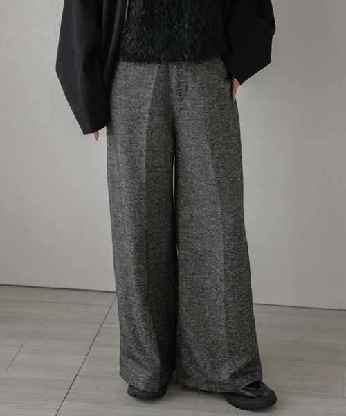 AMELY(エミリー)の「ジャガードワイドパンツ(その他パンツ・レディース・ベージュ/ブラック/ブラウン・M/L)」の2枚目の写真