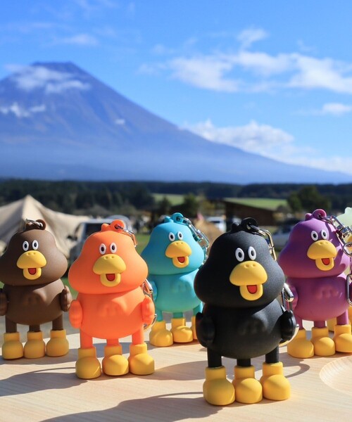 FREAK'S STORE(フリークスストア)の「DUCKROW DEPART/ダックローデパート Figure key holder フィギュア キーホルダー(キーホルダー・メンズ・オレンジ/ラベンダー/ブラウン/ブラック/サックスブルー・ONE SIZE)」の6枚目の写真