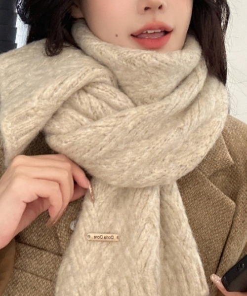 SHEPP（シープ）の「ケーブルボリュームマフラー（マフラー・レディース・ブラウン/ベージュ/チャコール/アイボリー/ブラック/グレー・F）」の13枚目の写真