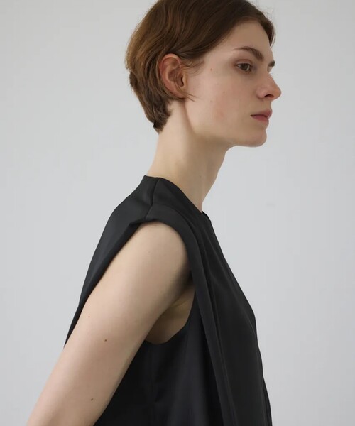 RIM.ARK（リムアーク）の「【RIM.ARK/リムアーク】Satin chic vest/サテンシックベスト（ベスト・レディース・ブラック/カーキ・FREE）」の17枚目の写真