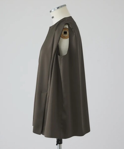 RIM.ARK（リムアーク）の「【RIM.ARK/リムアーク】Satin chic vest/サテンシックベスト（ベスト・レディース・ブラック/カーキ・FREE）」の19枚目の写真
